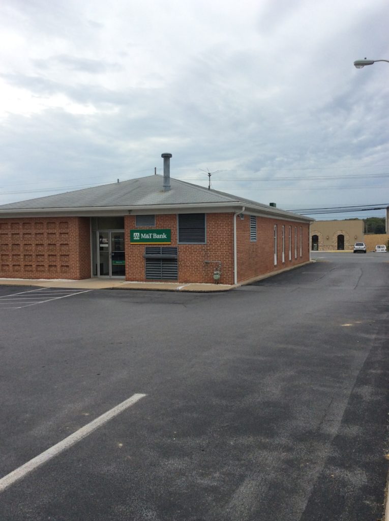 M&T Bank Hagerstown — Exterior